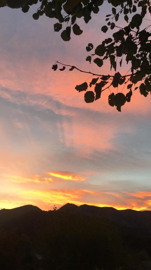 Lo Scoiattolo Bed & Breakfast Giaveno Exterior photo
